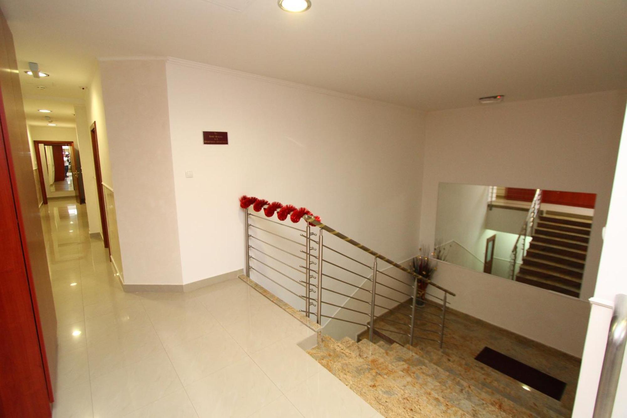 Guesthouse Villa Inn Subotica Buitenkant foto