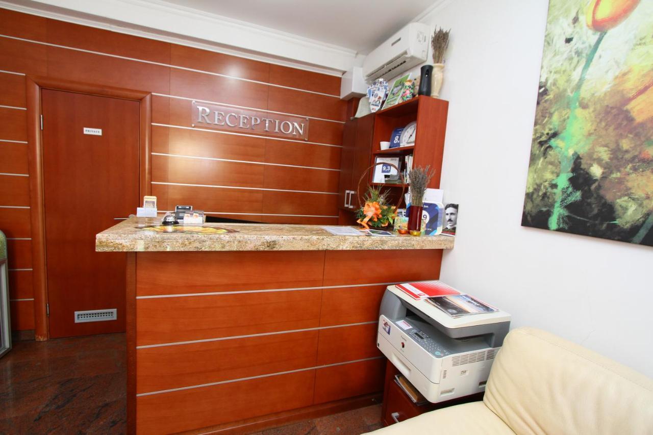 Guesthouse Villa Inn Subotica Buitenkant foto